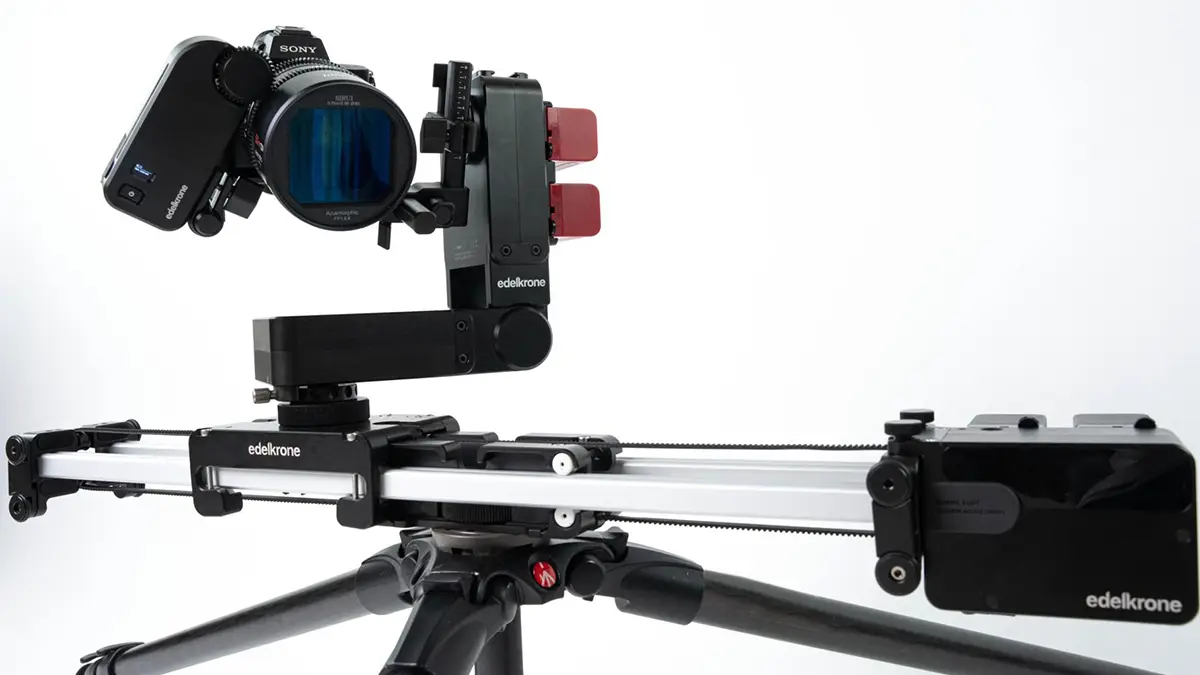 Edelkrone Slider Plus Motion Control System mit installierter Kamera